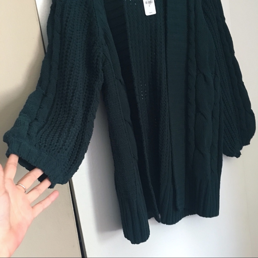 Express Green Cable Knit Cardigan - Picture 5 of 7